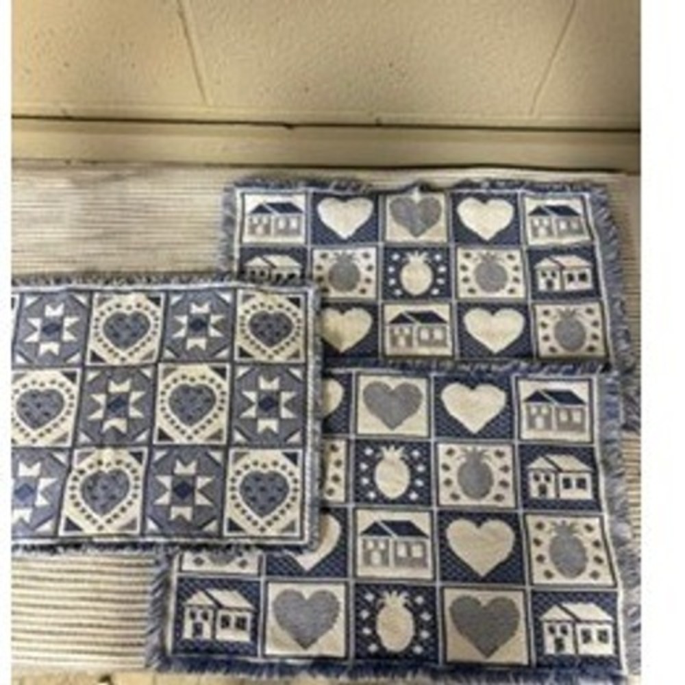 Vintage Blue White Woven Placemats Set of 3 Heart Pineapple Country Farmhouse